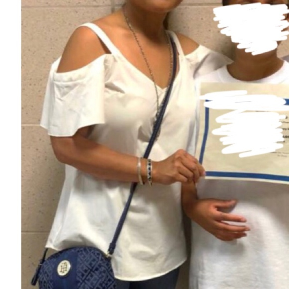 white top - Picture 2 of 2